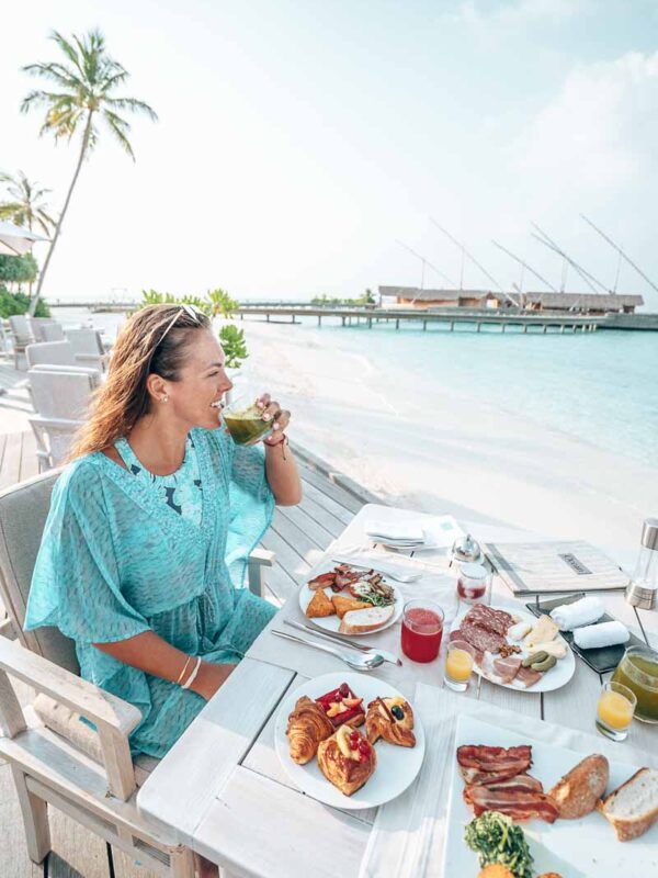 breakfast milaidhoo maldives