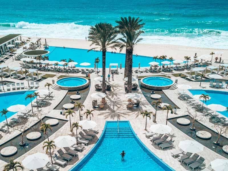 Le Blanc pools