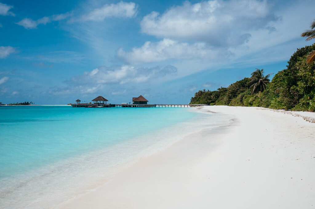 Finolhu Maldives beach