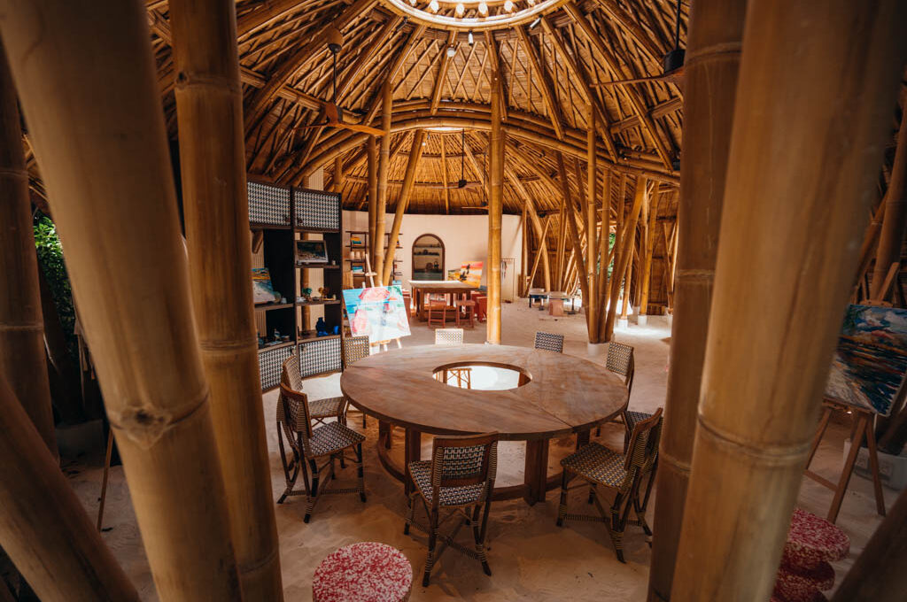 Finolhu Maldives art studio